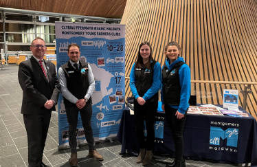 Russell George MS pictured with Montgomeryshire Young Farmers